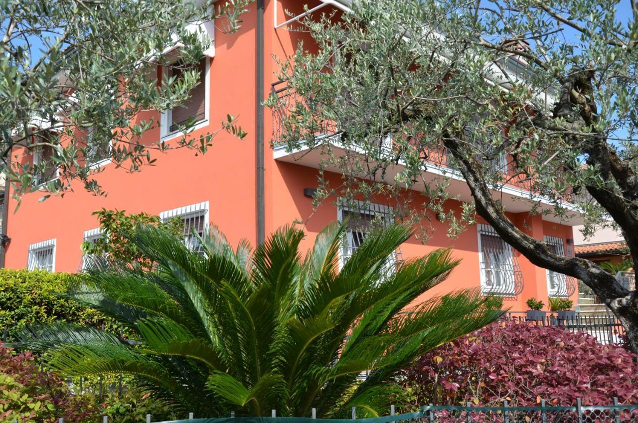 H2O Bed & Breakfast Sirmione Luaran gambar